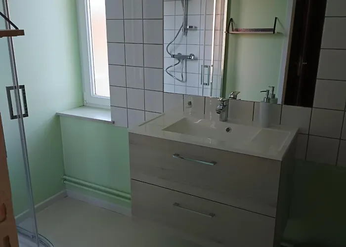 Bed & Breakfast La Clef Du Ban 3*